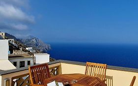 Kyano Seaview